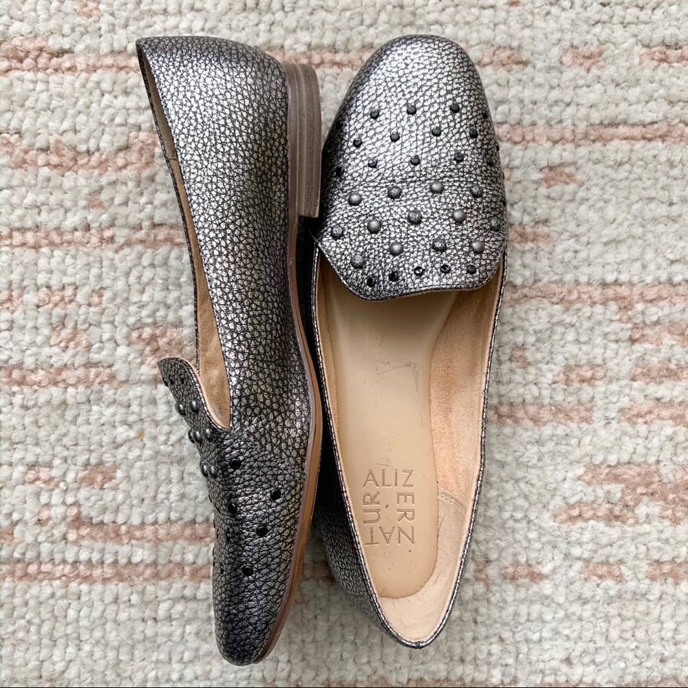 Naturalizer Emiline Pewter Studded Flats Size 7.5